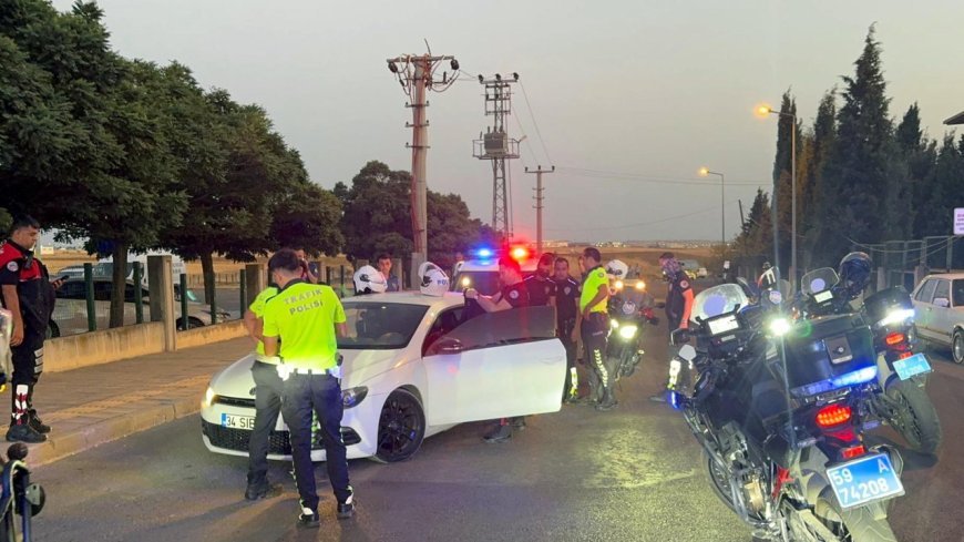 Ehliyetine el konulan sürücü polisten kaçtı; 78 bin lira ceza uygulandı