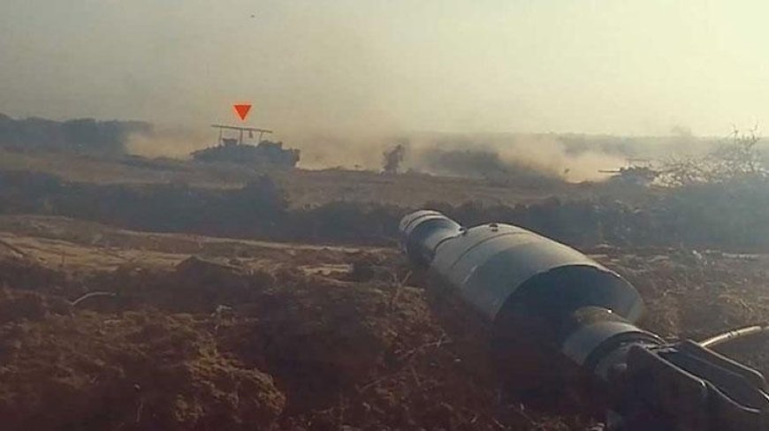 Kassam Tugayları: Zeytun Mahallesi'nde 2 İsrail tankını imha ettik