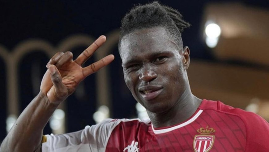 Wilfried Singo, Galatasaray için İstanbul'a geliyor! KAP açıklaması yapıldı