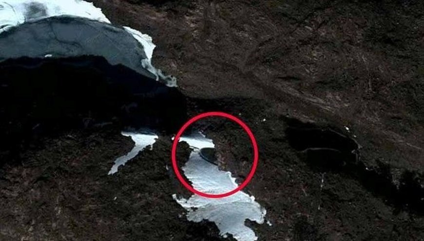Google Maps kullanıcıları Antarktika'da "UFO" keşfetti