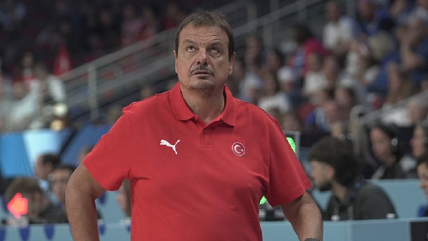Ergin Ataman: 'Endişelenmeye gerek yok, finale kadar gideceğiz'
