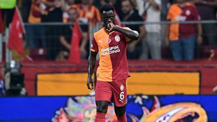 Galatasaray tarihine geçti! 4000. lig golü Davinson Sanchez'den!