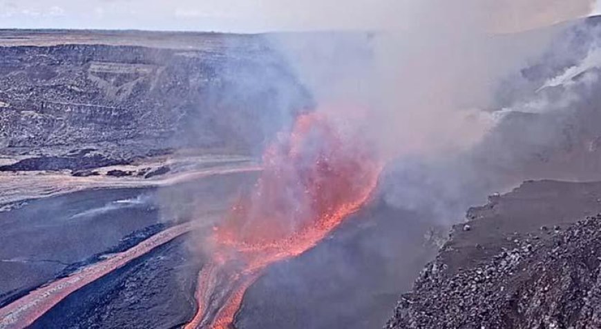 Hawaii'de Kilauea Yanardağı 32'nci kez patladı: Lavlar 100 metreye yükseldi!