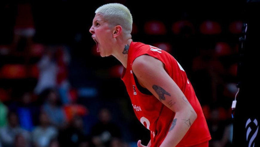 Dünya arenasında tarih yazdık! MVP Ebrar Karakurt