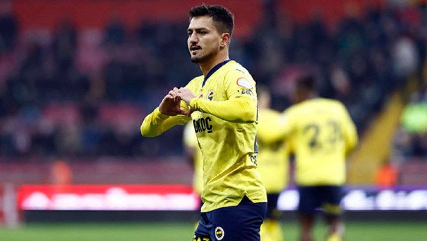 Kariyerinde Fenerbahçe ve Beşiktaş'ta forma giyenler listesine Cengiz Ünder de katıldı