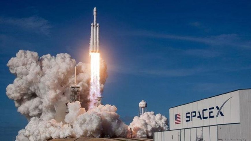 Starlink genişliyor: SpaceX, Echostar'dan 17 milyar dolara spektrum lisansı aldı