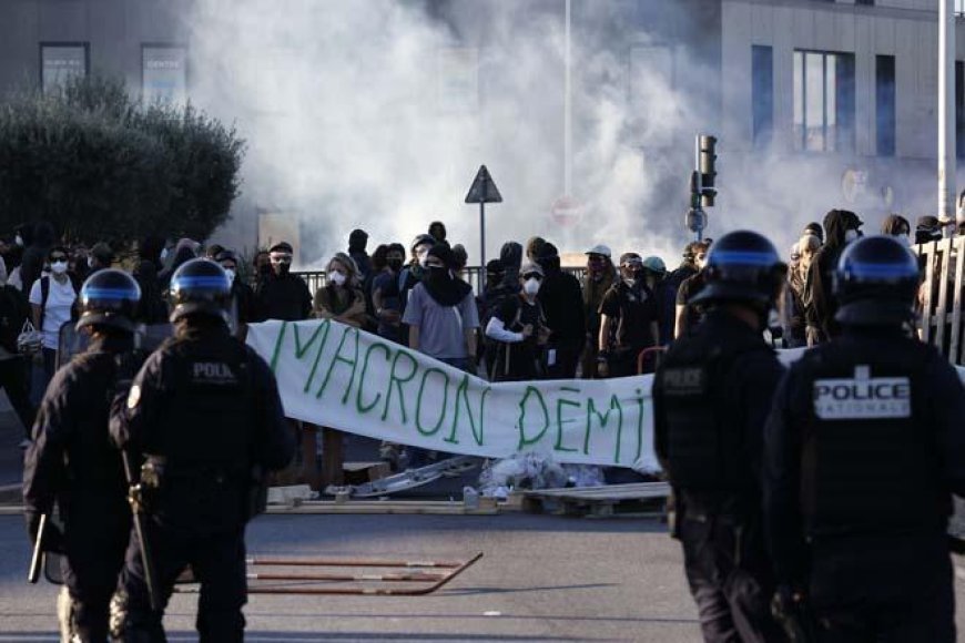 Fransa'da Macron karşıtı protestolar sürüyor: Gözaltı sayısı 675'e yükseldi!