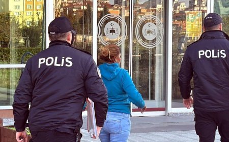 Bebeğini bankta oturan kişiye bırakıp kaçan anne, adli kontrol şartıyla serbest