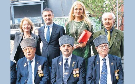 Cumhuriyet ruhu kıyafetlerinde