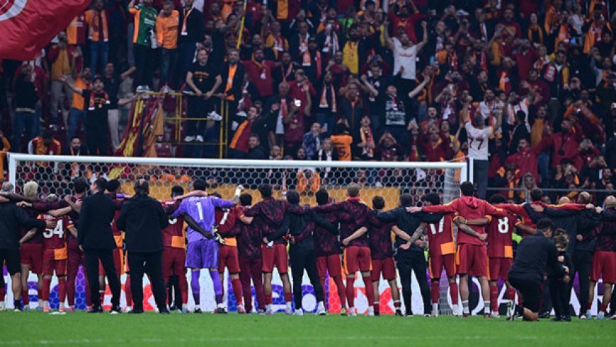 Galatasaray'dan Liverpool'a: 'Tek mucizeniz!'