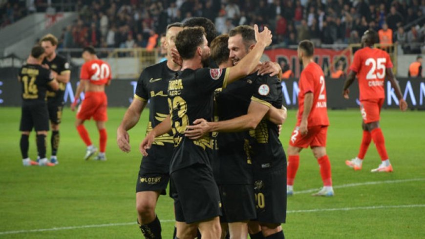 Çorum FK, Manisa FK'yı 3 golle yendi!