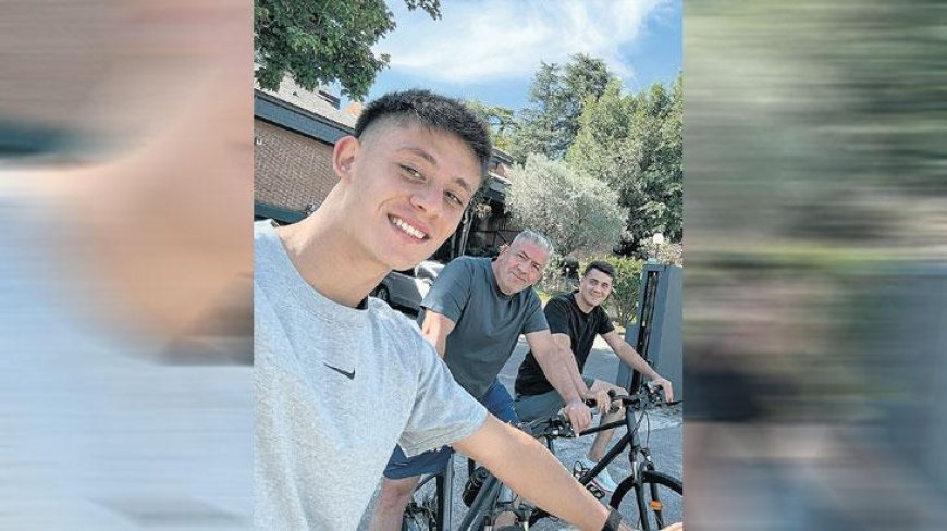 İspanya sokaklarında Selda Bağcan