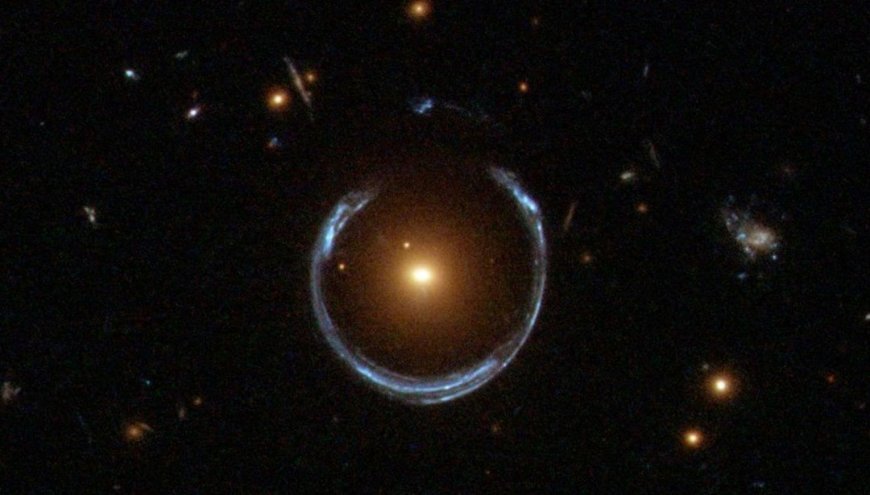 Einstein halkasında rekor keşif: Evrenin en küçük karanlık madde topağı bulundu