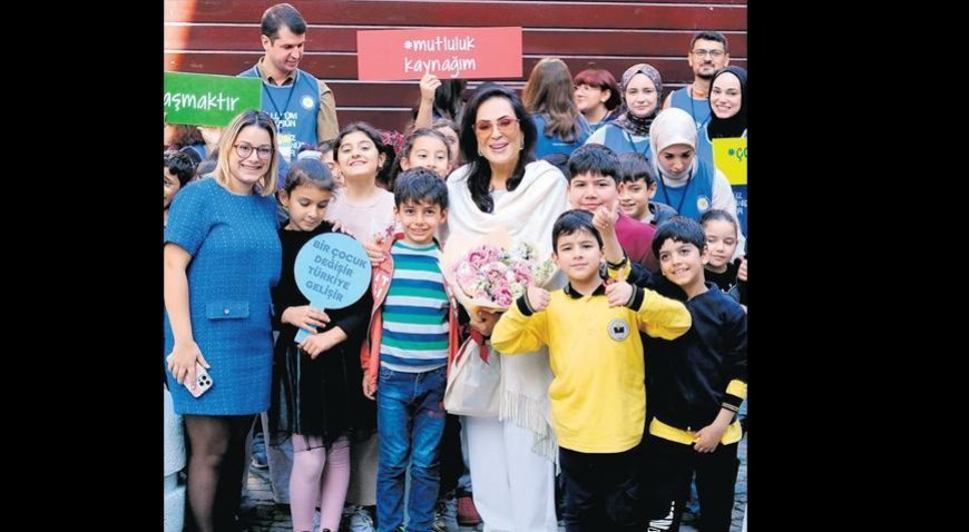 ‘Eğitim en güçlü ışık’