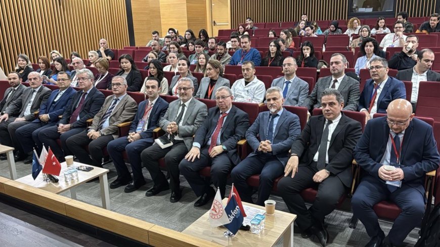 Tekirdağ'da 'Acil Günleri Sempozyumu' başladı