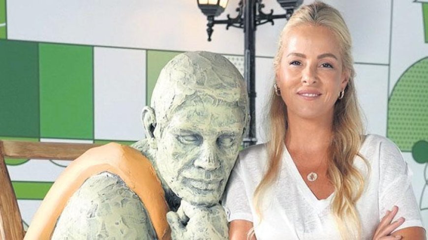 Depresyonla mücadeleyi sahneye taşıyor