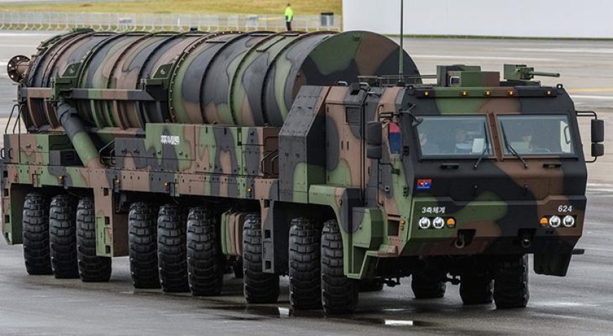 Güney Kore’den Kuzey Kore’ye gözdağı! 'Canavar füzesi' ilk kez ortaya çıktı