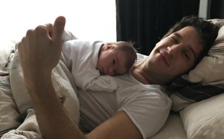 Ünlü oyuncu Uraz Kaygılaroğlu nostalji yaptı Ada'nın doğum gününü kutladı: Aşırı kıskanırdım