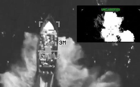 ABD, Doğu Pasifik’te 'uyuşturucu taşıyor' iddiasıyla tekneyi vurdu! İşte o anlar