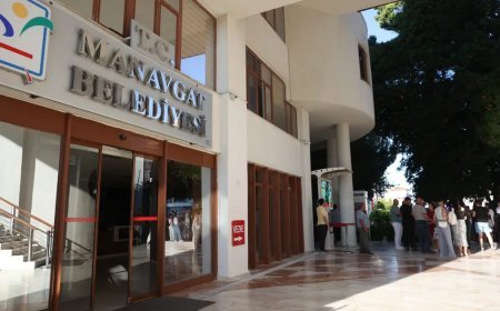 Manavgat Belediyesi'nde "rüşvet" davasında 3 tahliye