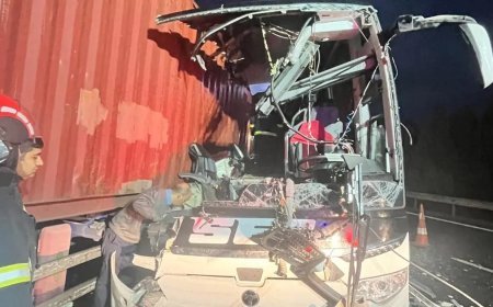 Osmaniye'de yolcu otobüsü TIR'a çarptı: 6 ölü, 11 yaralı