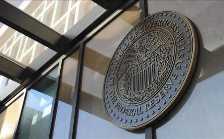 Fed yılın son para politikası toplantısına görüş ayrılıklarıyla giriyor