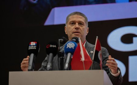 Gençlerbirliği'nin yeni başkanı Arda Çakmak oldu