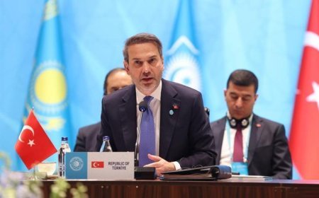 Bakan Bayraktar'dan Türk dünyasına 'Hazar' teklifi