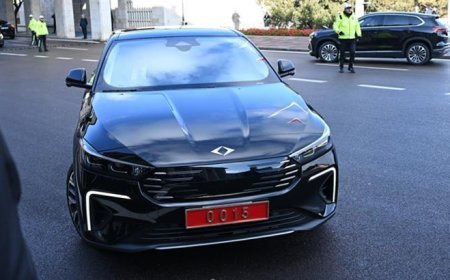 Bakan Kacır bütçe görüşmelerine yeni model TOGG ile geldi