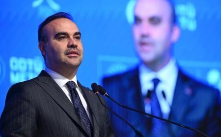Bakan Kacır: Sanayi tesislerimizin yoğunluğunu Anadolu'nun dört bir yanına yayacağız