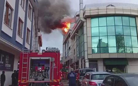 İstanbul'da otel yangını. 9 kişi kurtarıldı