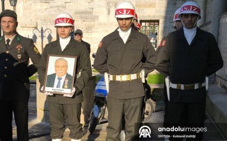 Kıbrıs gazisi Ekrem Karaca, son yolculuğuna uğurlandı