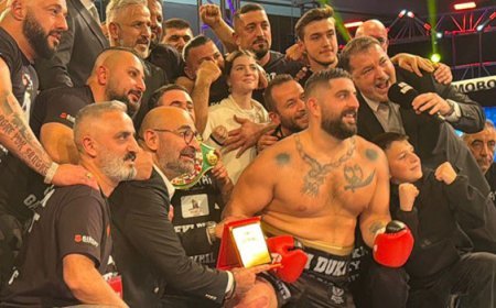 Ağır siklette Umut Çamkıran şampiyon oldu