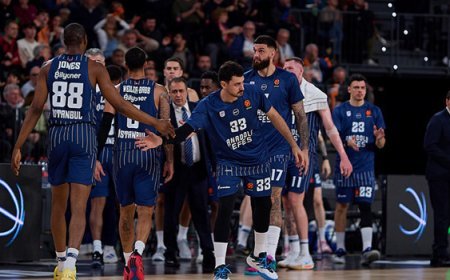 Anadolu Efes açıkladı! 4 isim Fenerbahçe Beko maçında yok