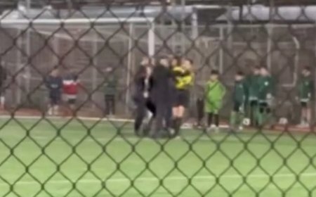 Çocukların maçında kadın hakeme şiddet