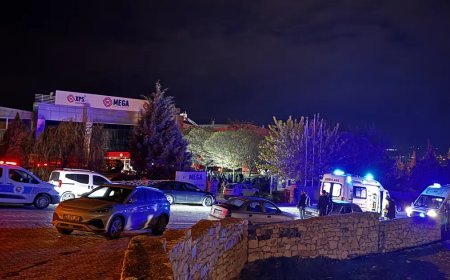 Yalıtım fabrikasında yangın. 16 işçi dumandan etkilendi