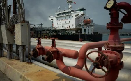 Trump'tan Venezuela için abluka emri