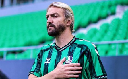 Caner Erkin'den kırmızı kart açıklaması! 'Benim için de düşündürücü'