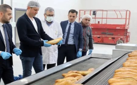 BAŞKAN VAHAP AKAY: “5,6 MİLYON EKMEK VE 181 BİN ÖĞÜN YEMEK VATANDAŞLA BULUŞTU”