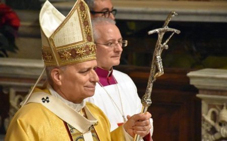 Papa 14. Leo ilk kez Noel ayini yönetti!