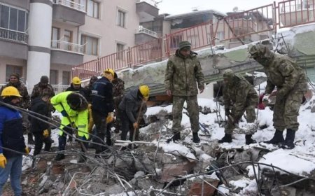 Malatya'da 78 kişinin öldüğü Hakimbey Apartmanı davasında 4 sanığa hapis cezası