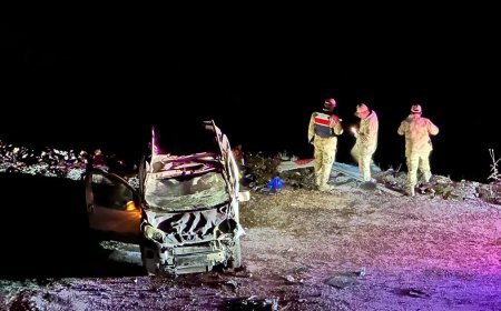 Tunceli'de buzlanma kazası. 20 metreden şarampole yuvarlandı