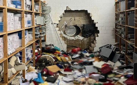 Filmleri aratmayan soygun! Duvarı delerek banka kasasını boşalttılar