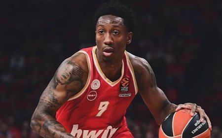 Saben Lee sezon sonuna kadar Anadolu Efes'te!