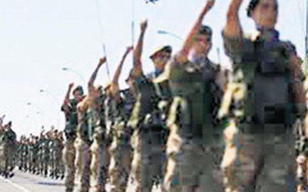 Askerler parasızlıktan izne bile çıkmıyor!