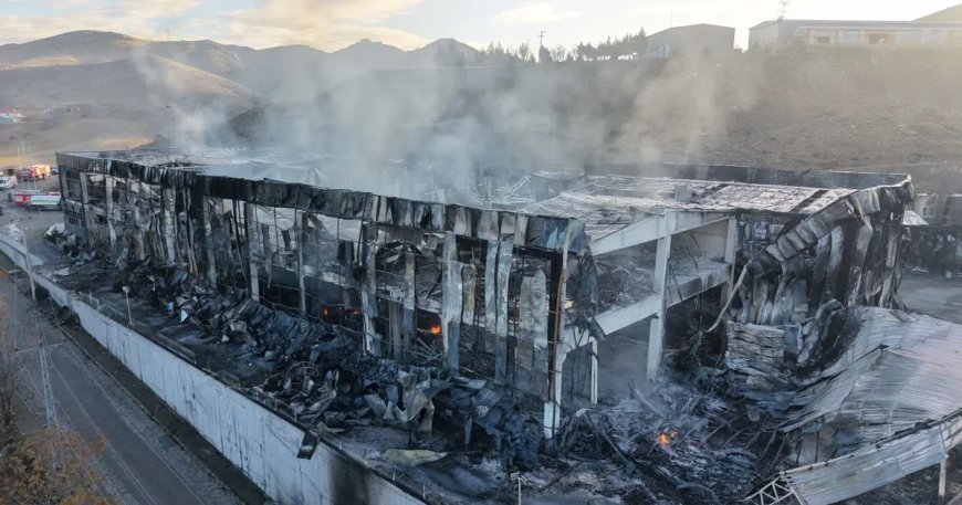 10 saat boyunca yanan fabrikanın son hali