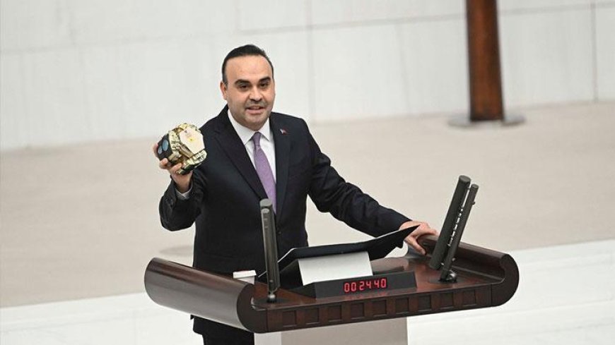 Bakan Kacır, Milli Hedef Algılayıcı “MİHAL”in detaylarını anlattı