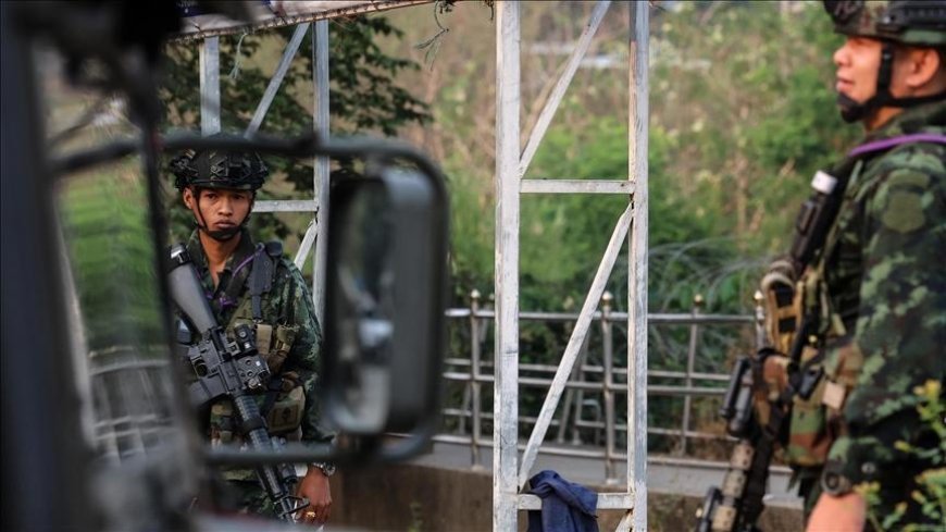 Tayland'da sokağa çıkma yasağı! Kamboçya ile çatışmalar şiddetlendi