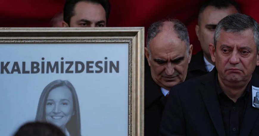 Şehzadeler Belediye Başkanı Gülşah Durbay'a hüzünlü veda