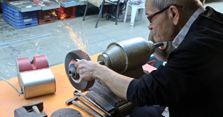 60 bin liraya çalışacak çırak bulamıyor. Dededen toruna miras kalan meslek